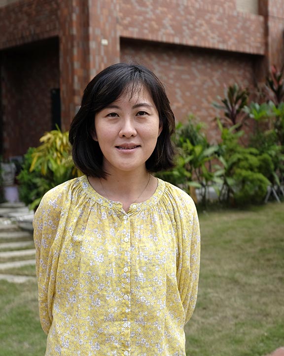 Vicky Ho : EMS Mandarin Teacher
