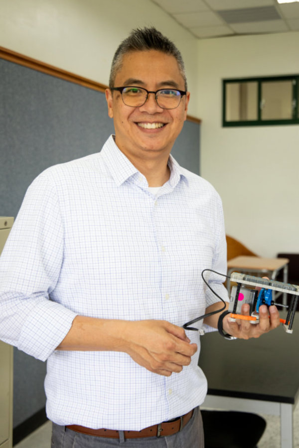 Albert Tam : HS Science Teacher / ETC